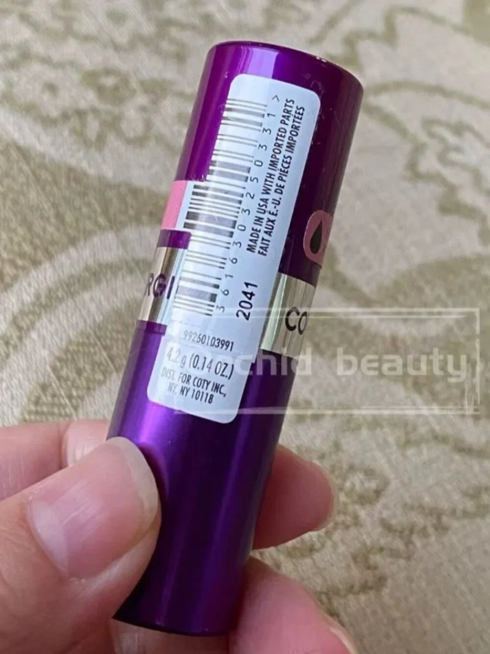 New COVERGIRL Moisture Renew Core Lipstick~Amazing Petal~Full Size 4.2 g/0.14 oz